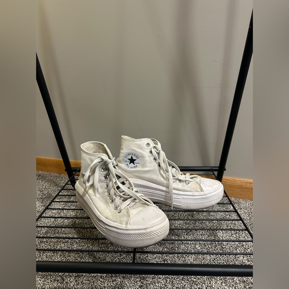 Converse White High-Top Sneakers. Size 7. Move Lift Platform Sneaker